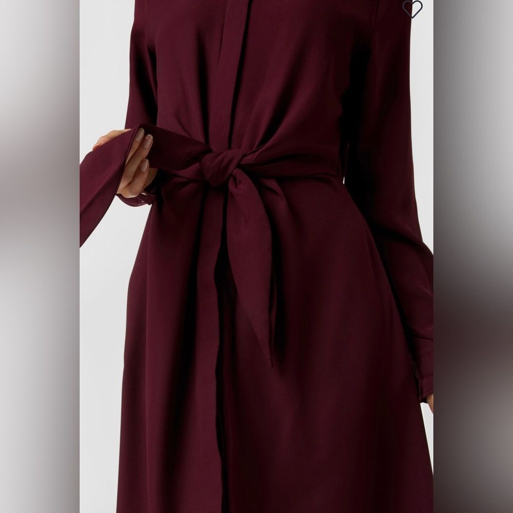 Lauren Ralph Lauren- Women’s Wine Tie-Front Dress - Size 4 - Picture 4 of 11